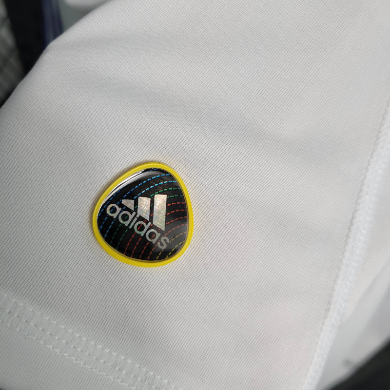 Camisa Real Madrid I 2010/2011 Manga Longa - Retrô Adidas - Branca com detalhes em azul