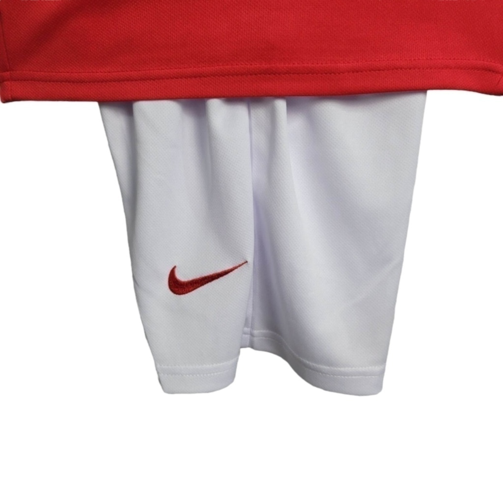 Conjunto Infantil Arsenal I 2004/2005 - Retrô Nike - Vermelho com detalhes em branco e amarelo