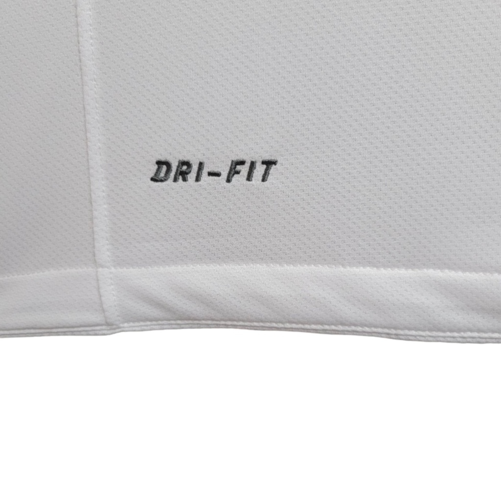 Camisa Inter de Milão II 2010/2011 - Retrô Nike - Branca com detalhes em azul