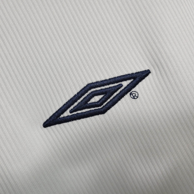 Camisa Manchester United II 1999/2000 Manga Longa - Retrô Umbro - Branca com detalhes em azul