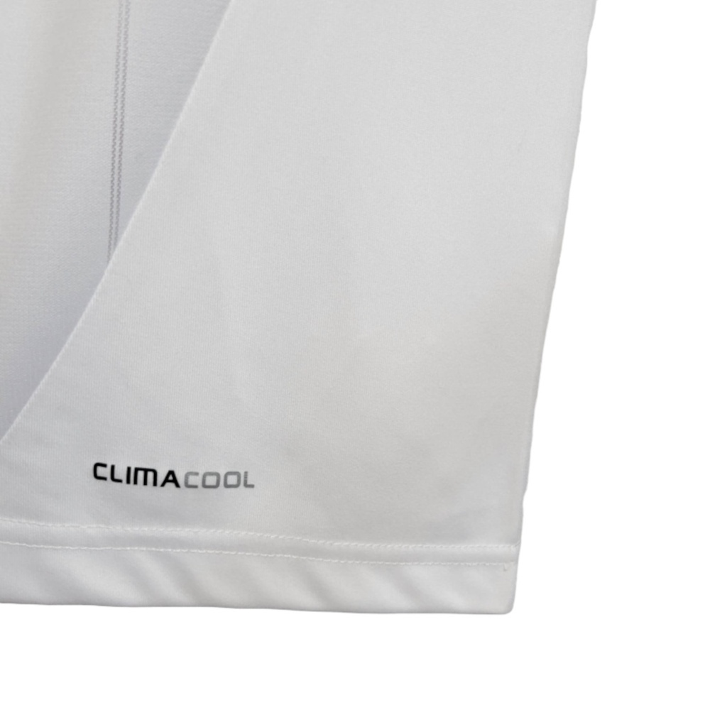 Camisa Real Madrid I 2012/2013 - Retrô Adidas - Branca com detalhes em azul com todos os patch