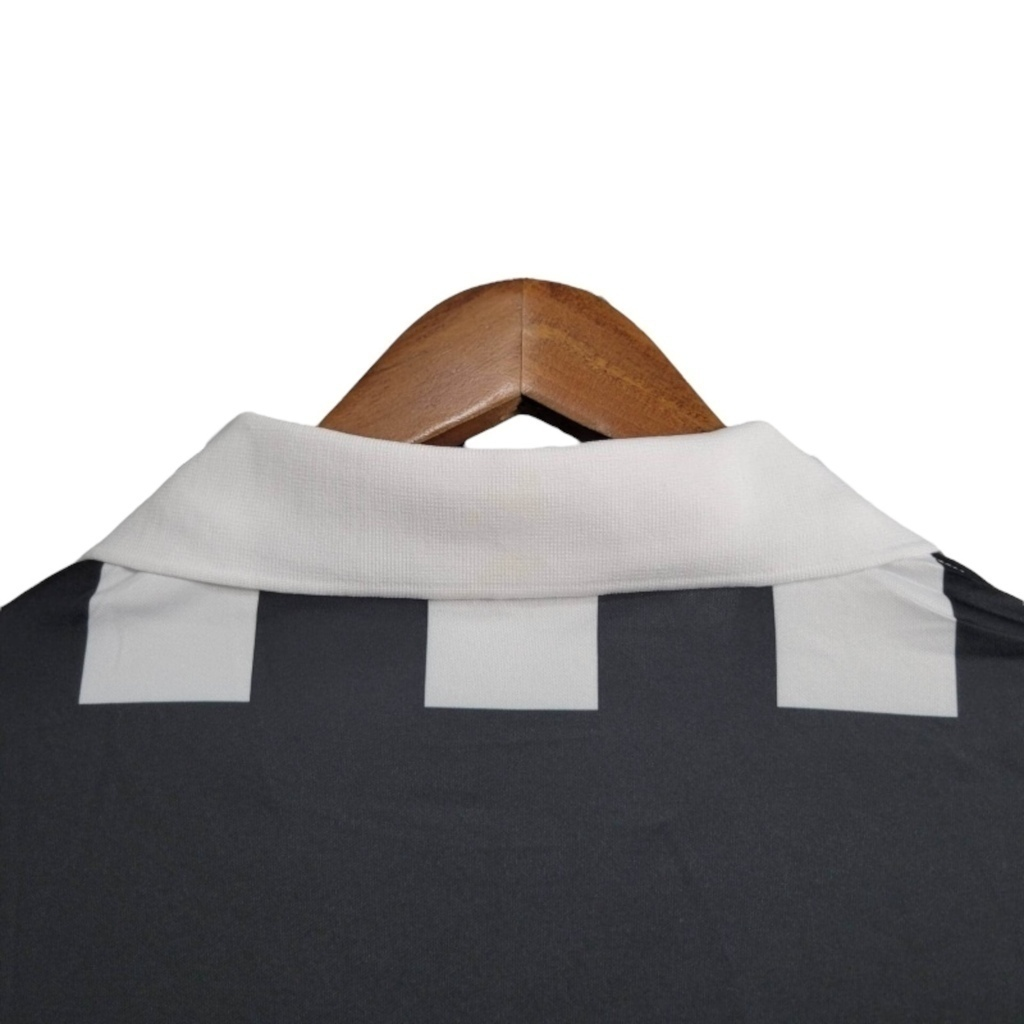 Camisa Juventus I 1999/2000 Manga Longa - Retrô Kappa - Preta e branca
