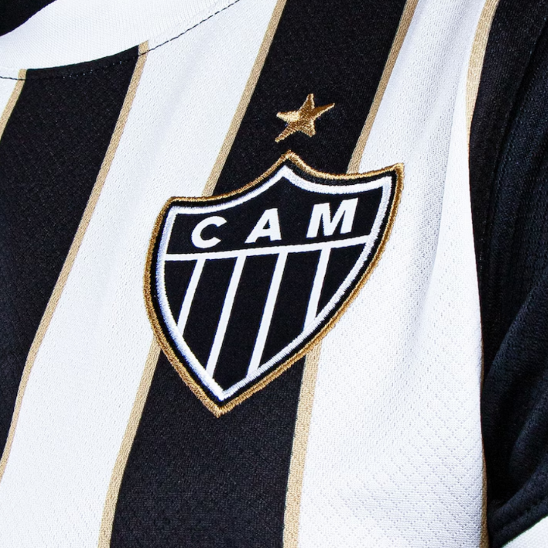 Camisa Atlético Mineiro I 26/27 - Torcedor Nike Feminina - Preta com listras brancas e detalhes em dourado