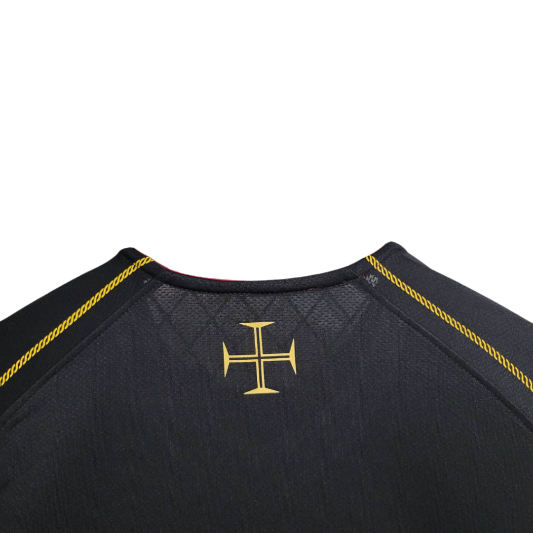 Camisa Seleção de Portugal II 2006 - Retrô Nike - Preta com detalhes em amarelo