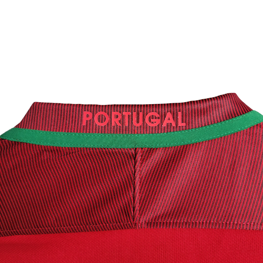 Camisa Seleção de Portugal I 2016 - Retrô Nike - Vermelha com detalhes em verde