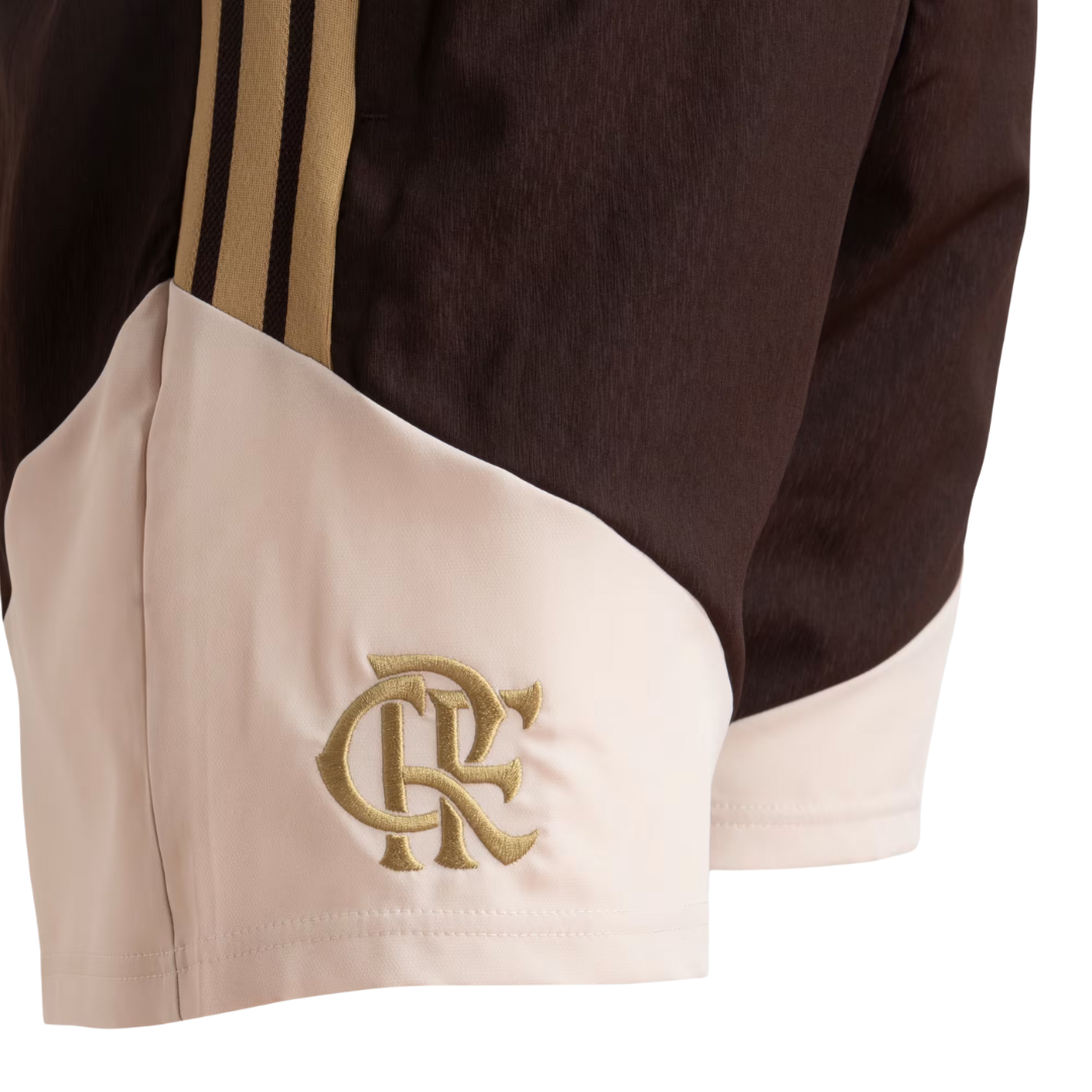 Short Flamengo Treino 26/27 - Torcedor Adidas Masculina - Marrom com detalhes em bege