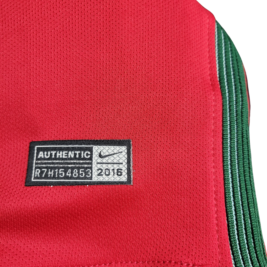 Camisa Seleção de Portugal I 2016 - Retrô Nike - Vermelha com detalhes em verde