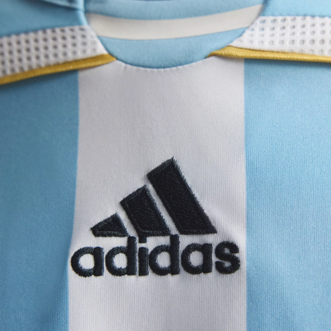 Camisa Seleção da Argentina I 2006 - Retrô Adidas - Azul e branco com detalhes em preto