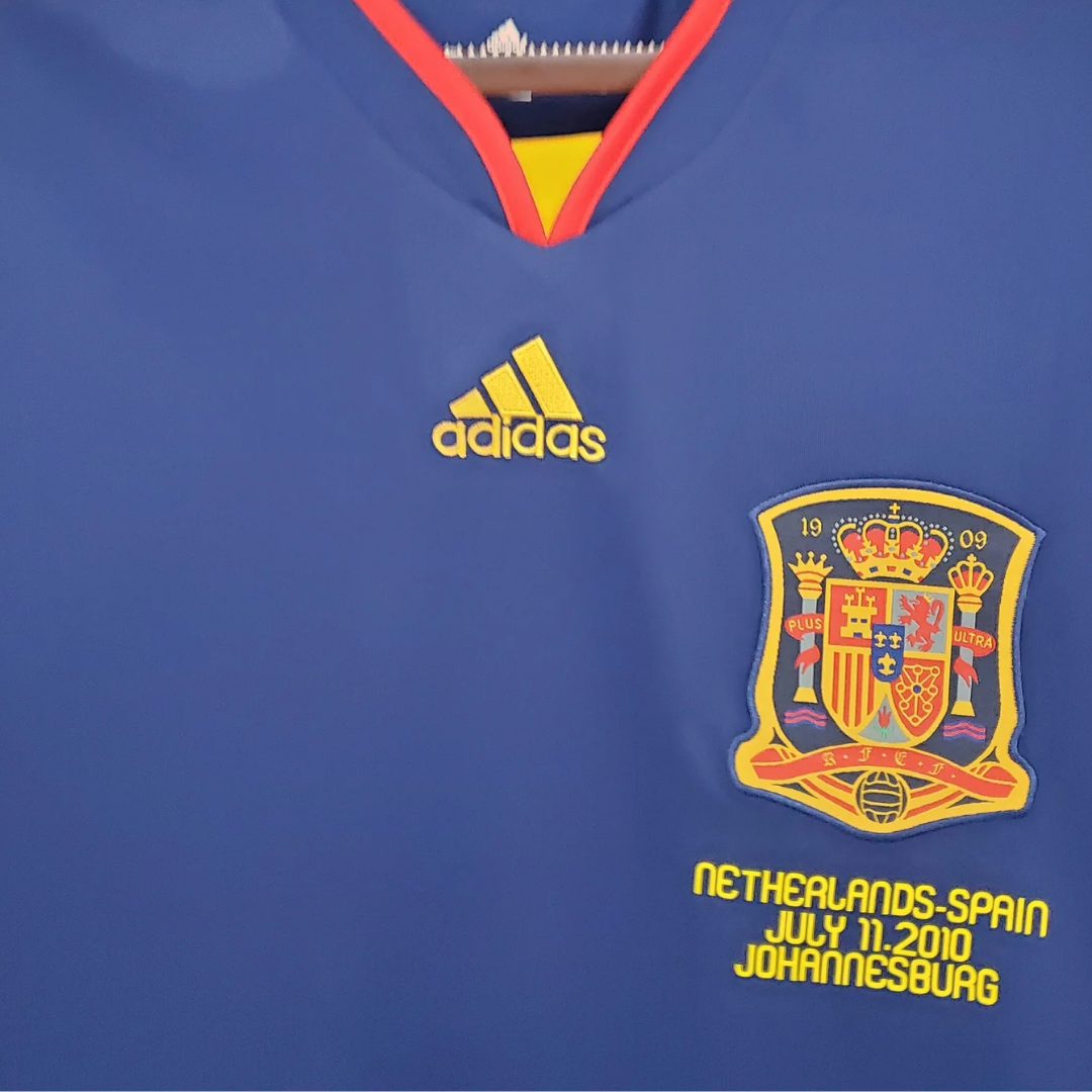 Camisa Seleção da Espanha II 2010 Manga Longa - Retrô Adidas - Azul com detalhes em amarelo e laranja