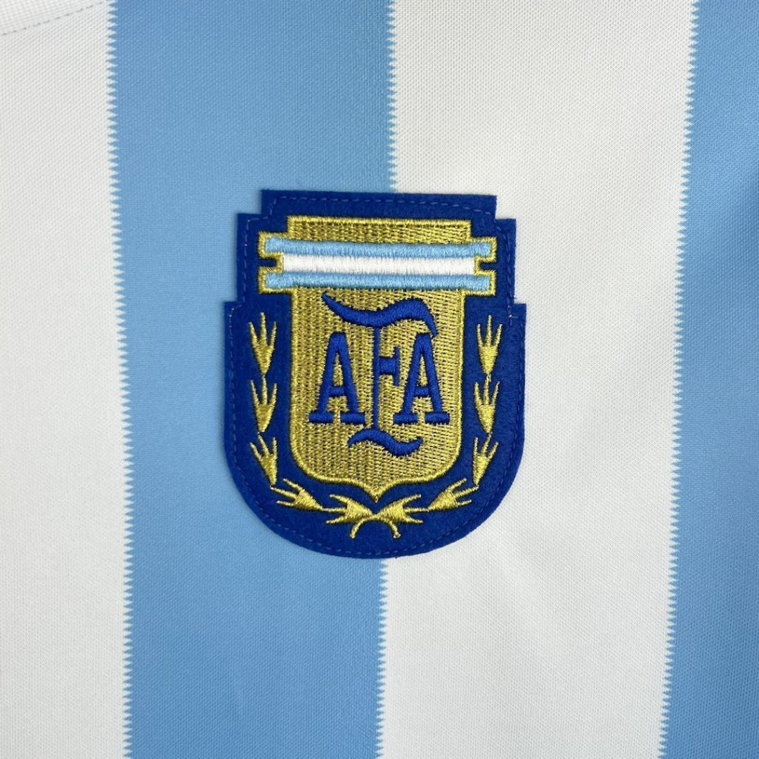Camisa Seleção da Argentina I 1986 - Retrô Le Coq Sportif - Branca e azul