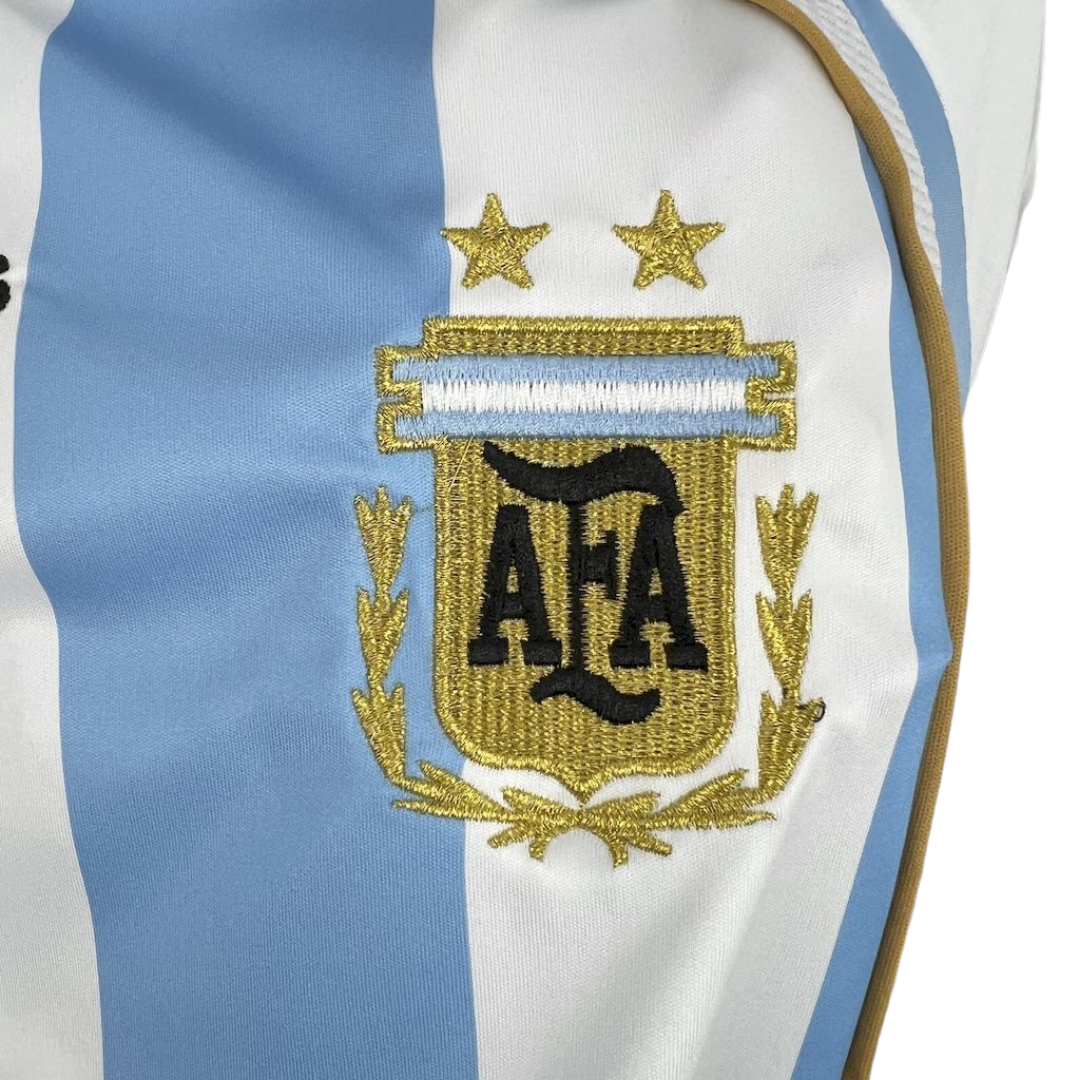 Camisa Seleção da Argentina I 2006 Manga Longa - Retrô Adidas - Azul e branco com detalhes em preto