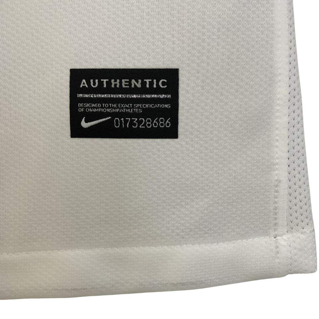 Camisa Seleção de Portugal II 2010 - Retrô Nike - Branca