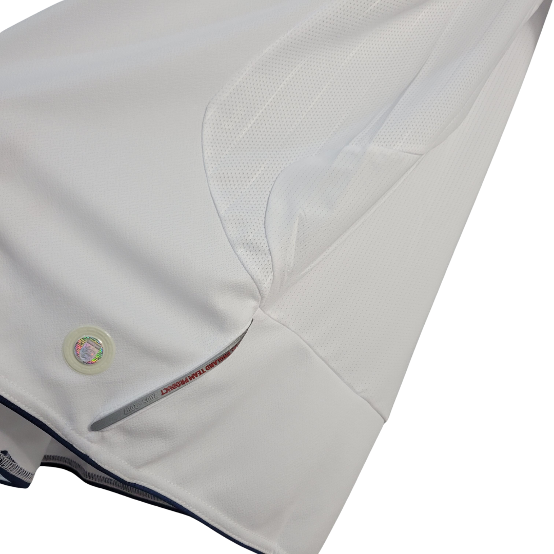 Camisa Seleção da Inglaterra 2006 - Retrô Umbro - Branca