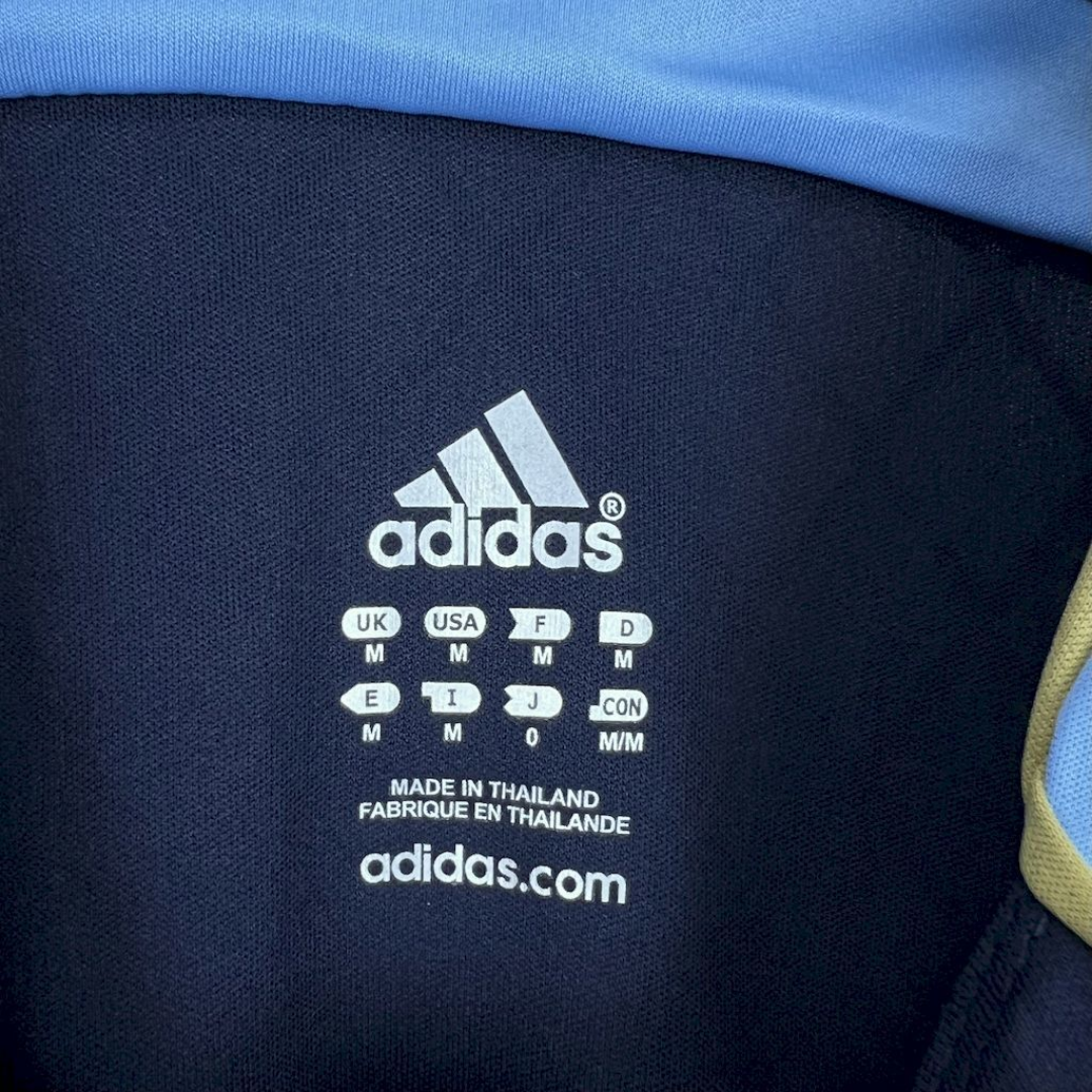 Camisa Seleção da Argentina II 2006 Manga Longa - Retrô Adidas - Azul escuro com detalhes em azul claro