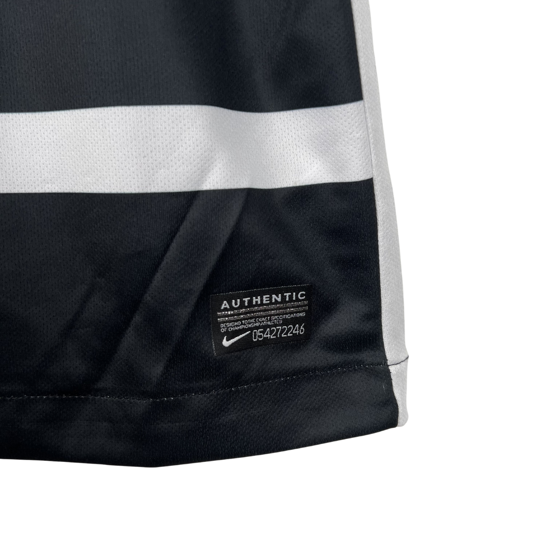 Camisa Corinthians II 2015/16 - Retrô Nike Masculina - Preta com detalhes em branco