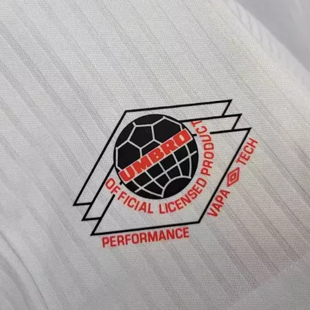 Camisa Seleção da Inglaterra I 1998 - Retrô Umbro - Branca com detalhes em azul e vermelho