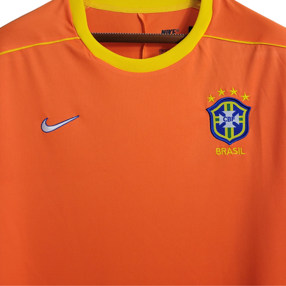 Camisa Seleção Brasileira Goleiro 1998 Manga Longa - Retrô Nike - Laranja com detalhes em amarelo