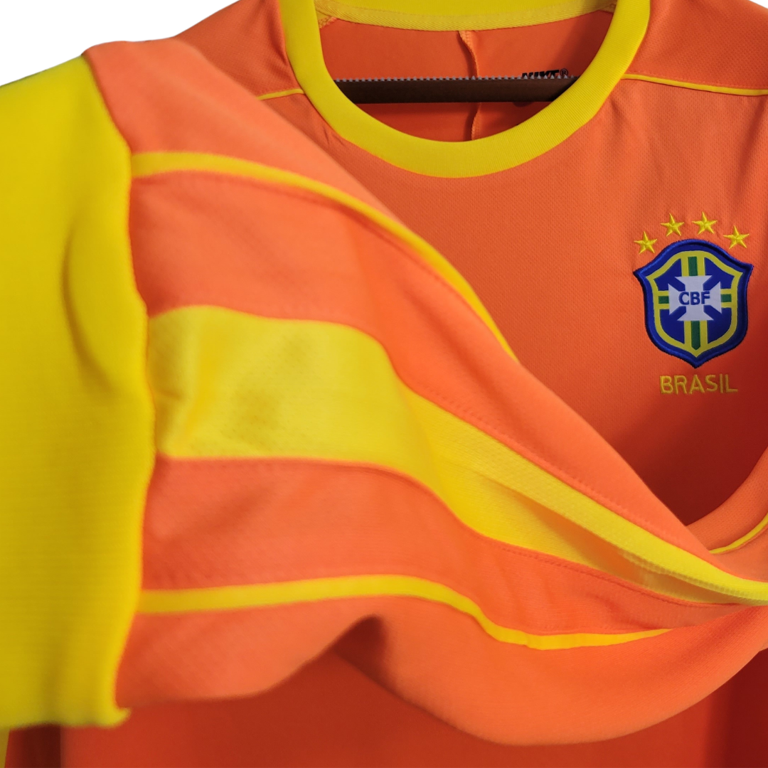 Camisa Seleção Brasileira Goleiro 1998 Manga Longa - Retrô Nike - Laranja com detalhes em amarelo
