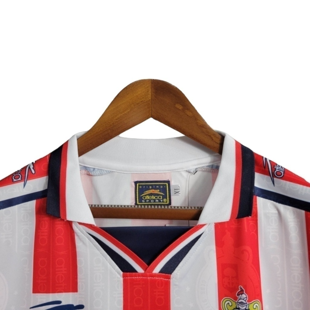 Camisa Chivas Guadalajara I 2006/2007 - Retrô Atlética - Branca com detalhes em vermelho e azul com todos os patrocínios
