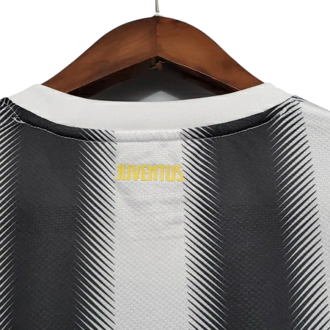 Camisa Juventus 2011/2012 - Retrô Nike - Preta e branca