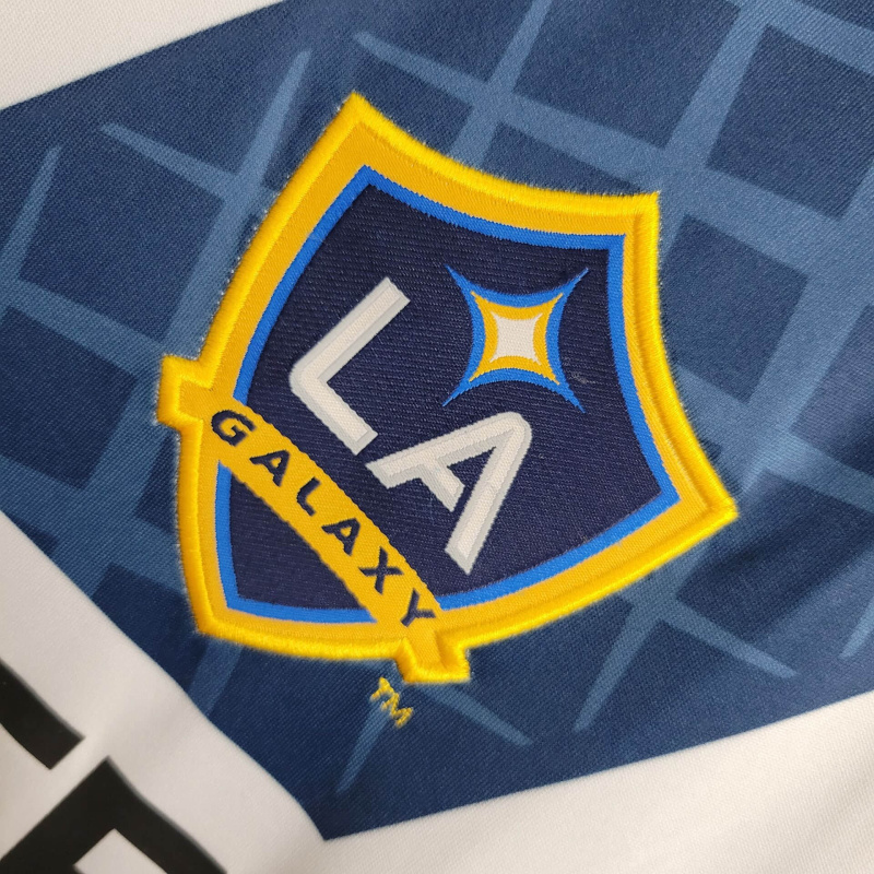 Camisa Los Angeles Galaxy II 2012 Manga Longa - Retrô Adidas - Branca com detalhes em azul com todos os patrocínios
