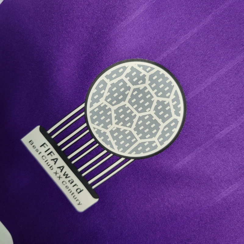 Camisa Real Madrid 2006 - Retrô Adidas - Roxa com detalhes em branco