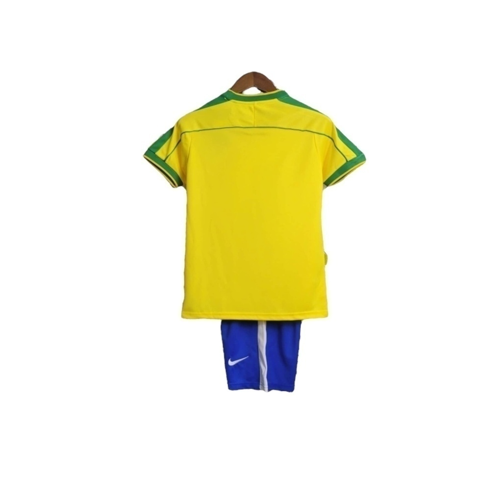 Conjunto Infantil Seleção Brasileira I 1998 - Retrô Nike - Amarelo com detalhes em verde