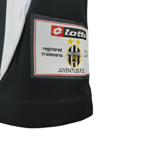 Camisa Juventus 2002/2003 - Retrô Lotto - Preta e branca