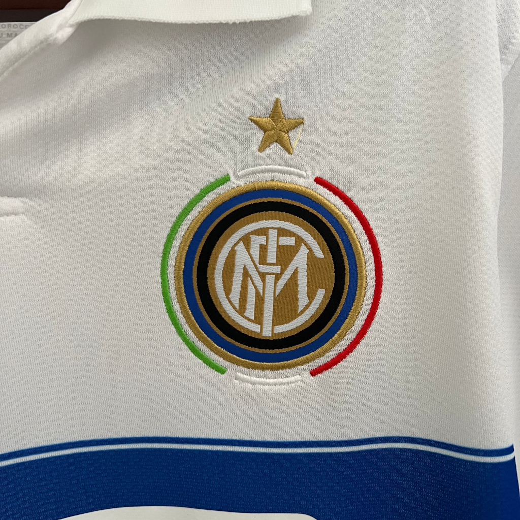 Camisa Inter de Milão II 2009/2010 - Retrô Nike - Branca