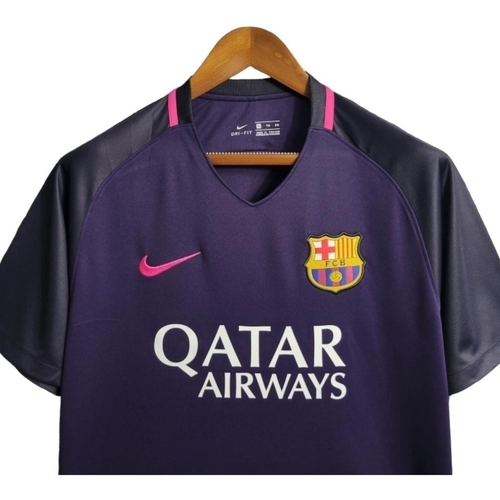 Camisa Barcelona II 2016/2017 - Retrô Nike - Roxa com detalhes em rosa