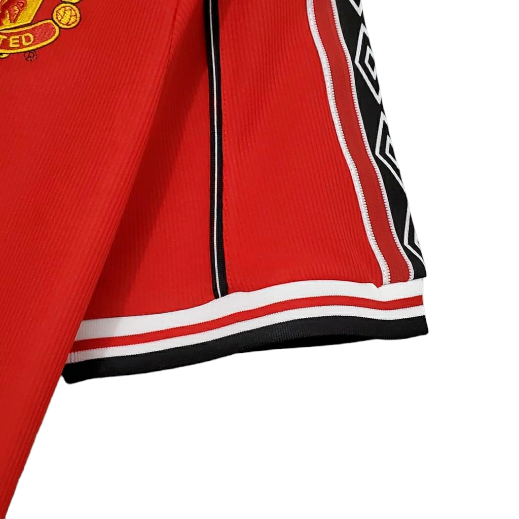 Camisa Manchester United 1998/1999 - Retrô Umbro - Vermelha