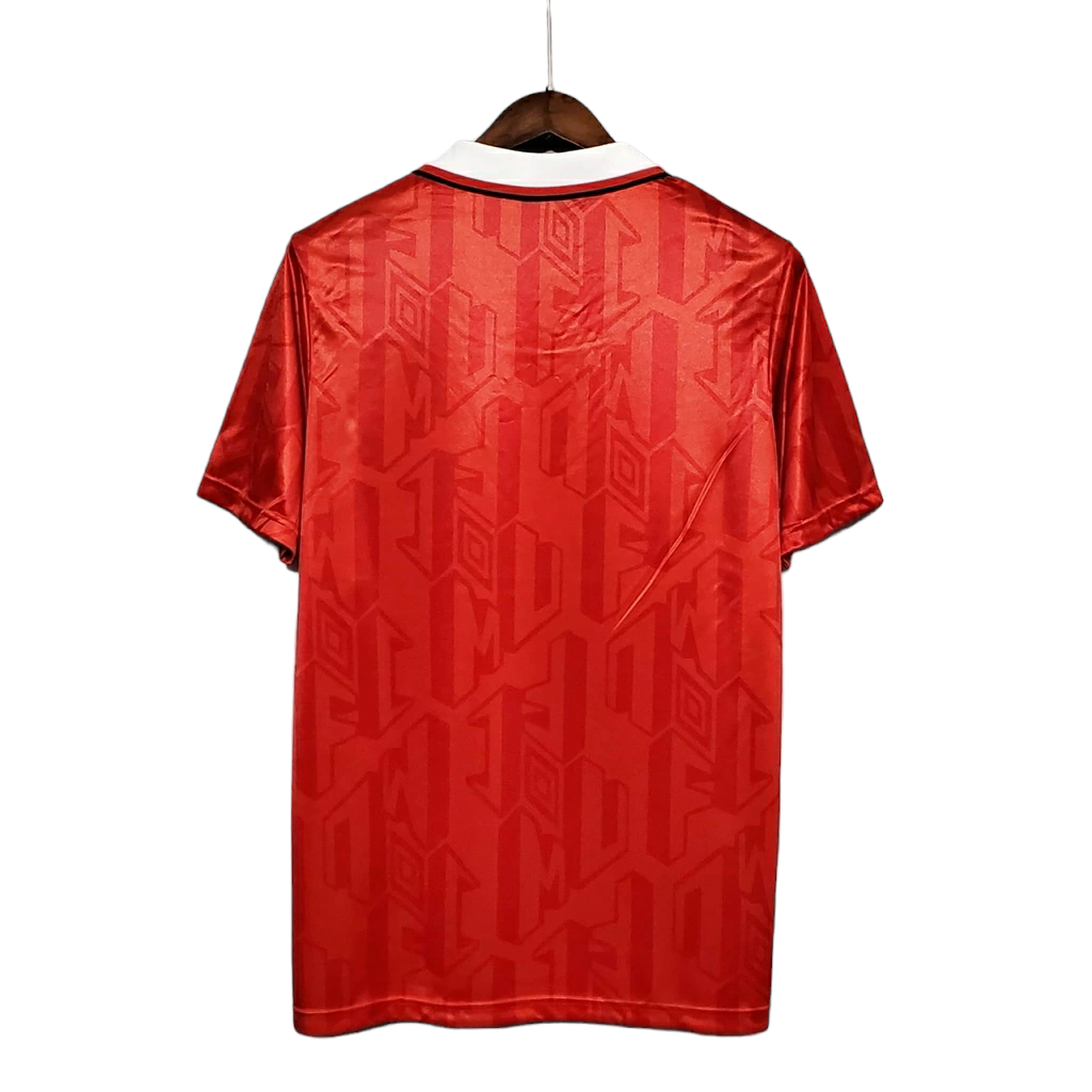Camisa Manchester United 1992/1994 - Retrô Umbro - Vermelha com detalhes em branco