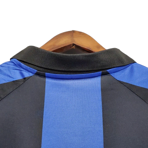 Camisa Inter de Milão I 2001/2002 - Retrô Nike - Azul e preta