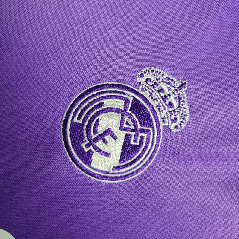 Conjunto Infantil Real Madrid II 2016/2017 - Retrô Adidas - Roxo com detalhes em branco