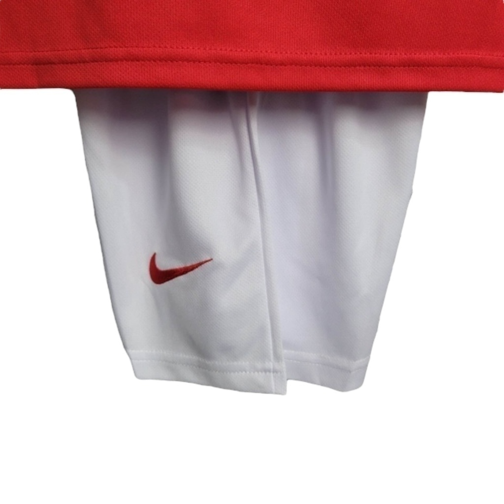 Conjunto Infantil Arsenal I 2002/2004 - Retrô Nike - Vermelho com detalhes em branco