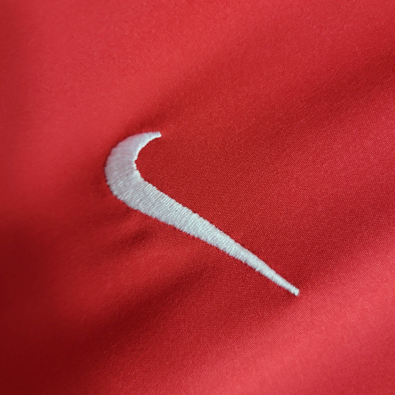 Camisa Manchester United I 2002/2004 Manga Longa - Retrô Nike - Vermelha