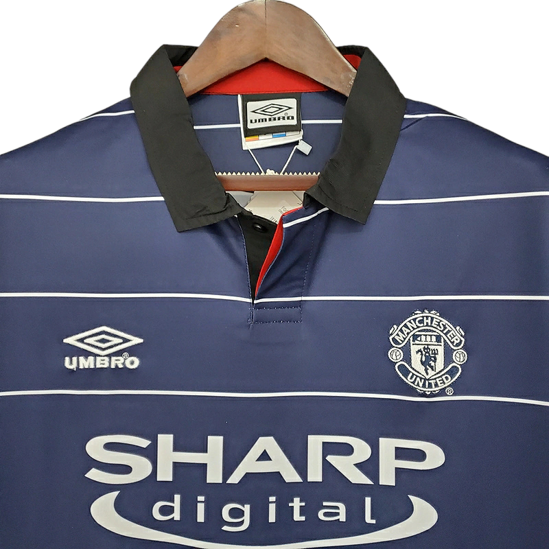 Camisa Manchester United 1999/2000 - Retrô Umbro - Azul