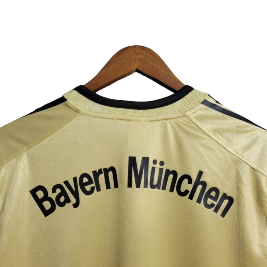 Camisa Bayern Munich II 2004/2005 - Retrô Adidas - Dourada