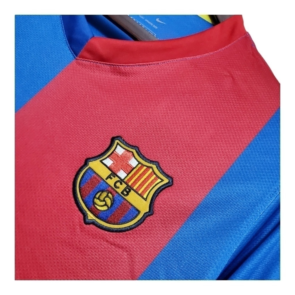 Camisa Barcelona I 2006/2007 Manga Longa - Retrô Nike - Azul e vermelha