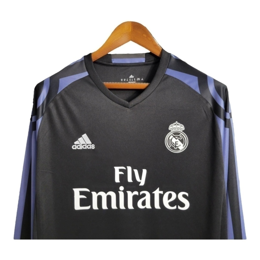 Camisa Real Madrid II 2016/2017 Manga Longa - Retrô Adidas - Preta com detalhes em roxo