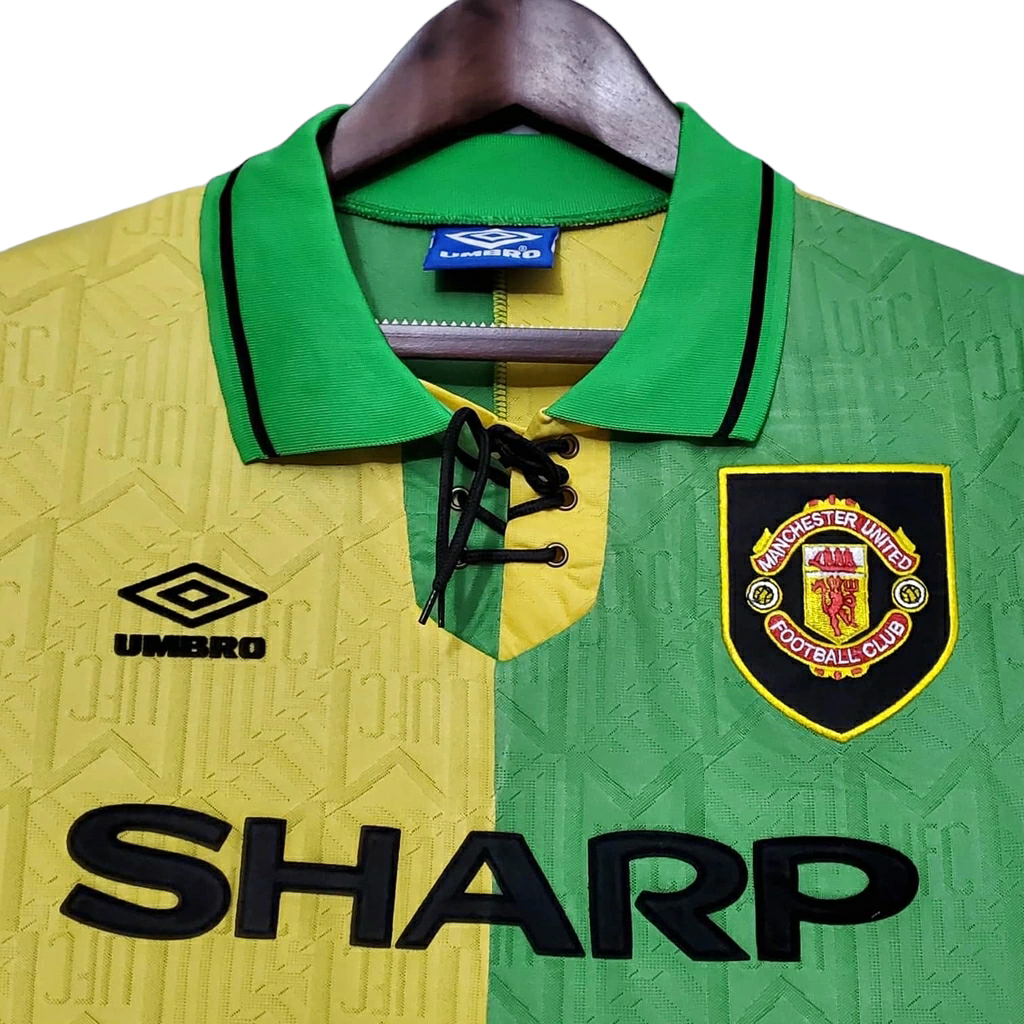 Camisa Manchester United 1992/1994 - Retrô Umbro - Verde e Amarela