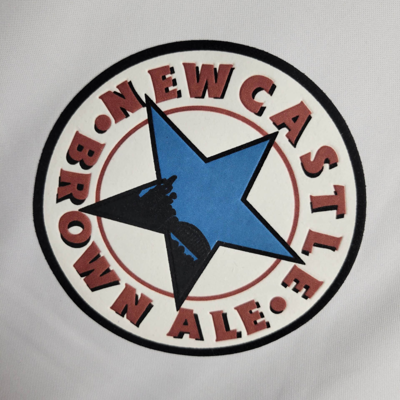 Camisa Newcastle II 1999/2000 - Retrô Adidas - Branca com detalhes em azul