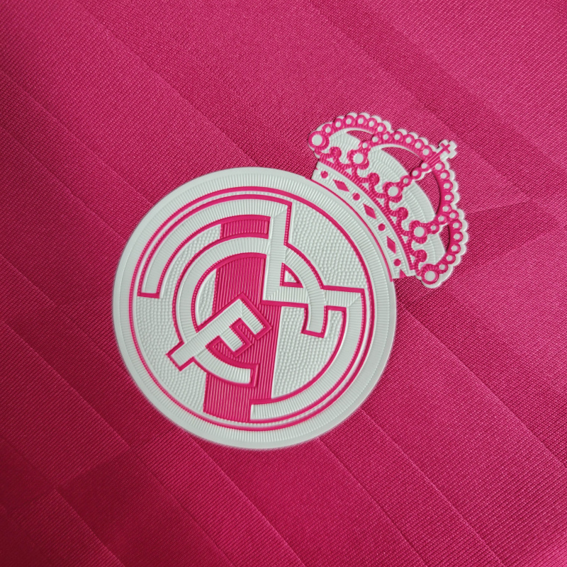 Camisa Real Madrid II 2014/2015 Manga Longa - Retrô Adidas - Rosa com detalhes em branco