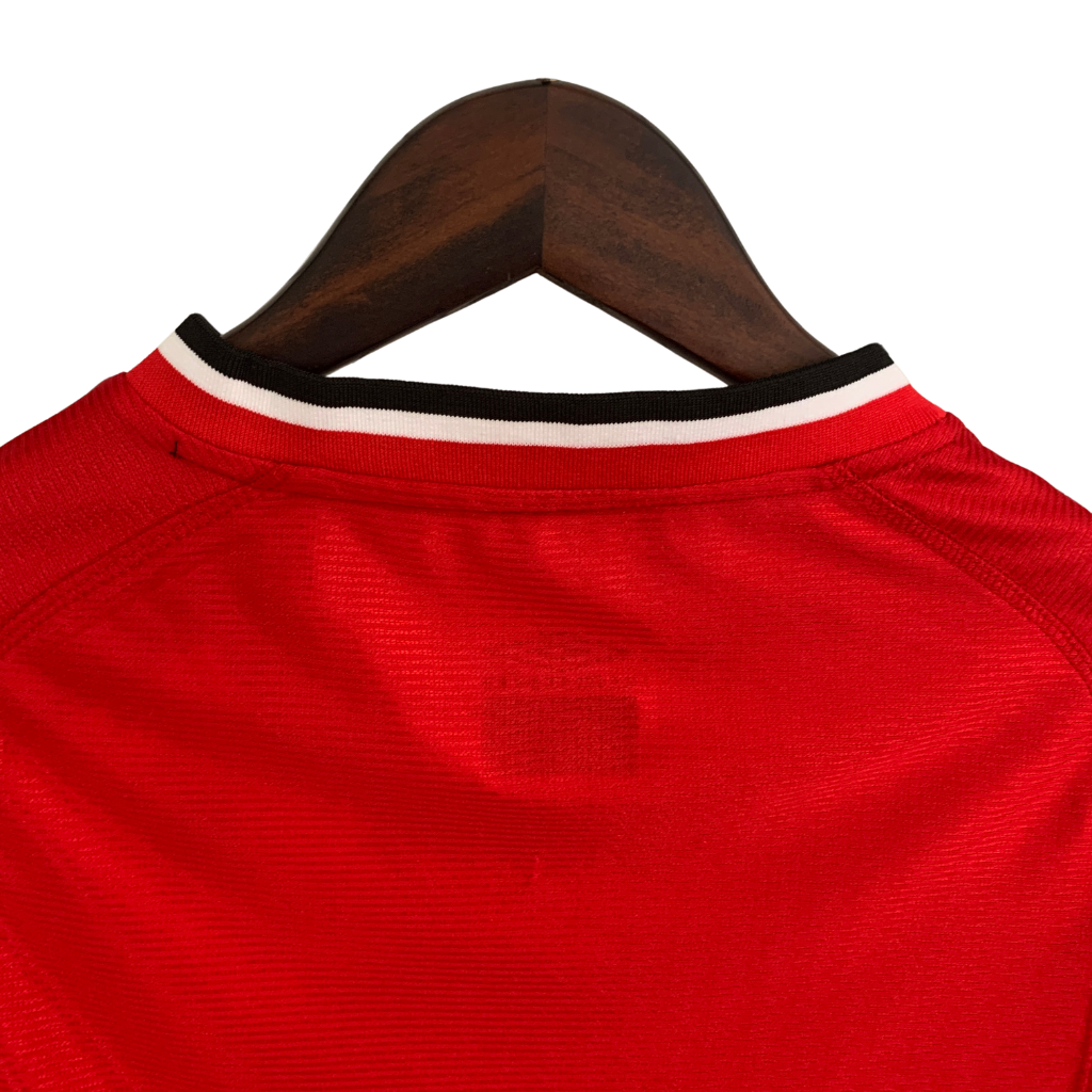Camisa Manchester United 2003/2004 - Retrô Umbro - Vermelha