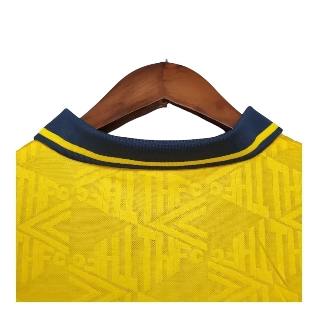 Camisa Tottenham II 1992/1994 - Retrô Umbro - Amarela com detalhes em azul e cinza
