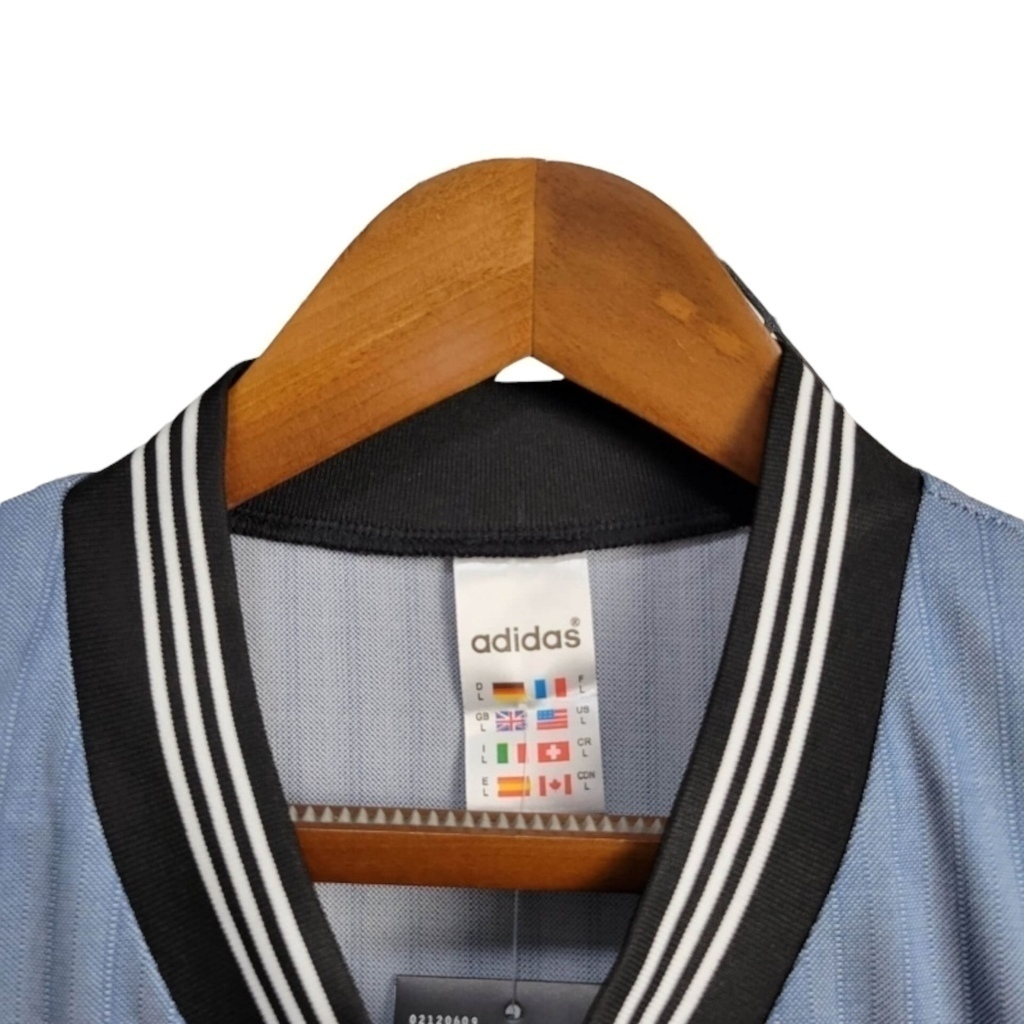 Camisa Newcastle II 1995/1996 - Retrô Adidas - Azul com detalhes em branco