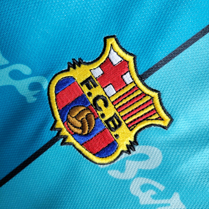 Camisa Barcelona II 1995/1997 - Retrô Kappa - Azul com detalhes em vermelho