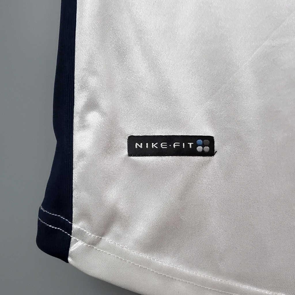 Camisa Paris Saint-Germain II 1998/1999 - Retrô Nike - Branca. azul e vermelha