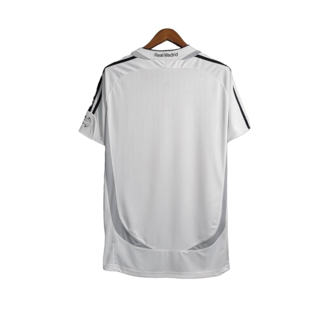 Camisa Real Madrid I 2006/2007 - Retrô Adidas - Branca com detalhes em preto e cinza