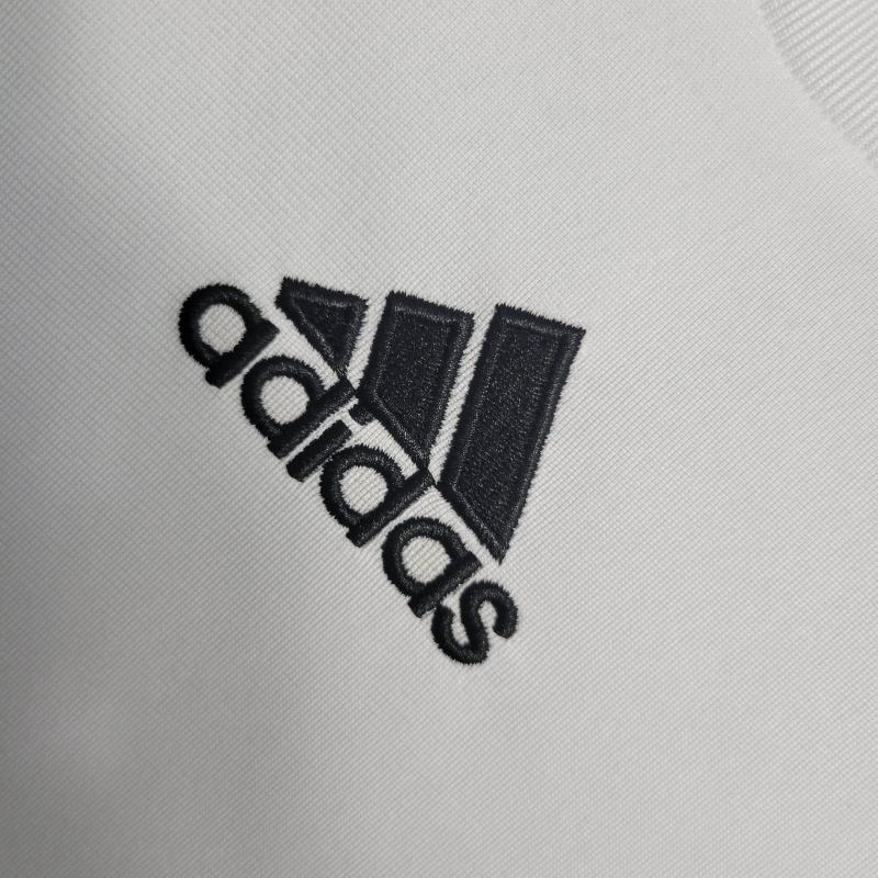 Camisa Real Madrid I 2009/2010 Manga Longa - Retrô Adidas - Branca com detalhes em preto e amarelo
